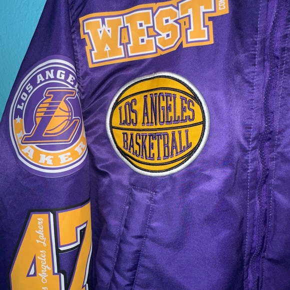 Purple Los Angeles Lakers Jacket - Picture 3 of 5